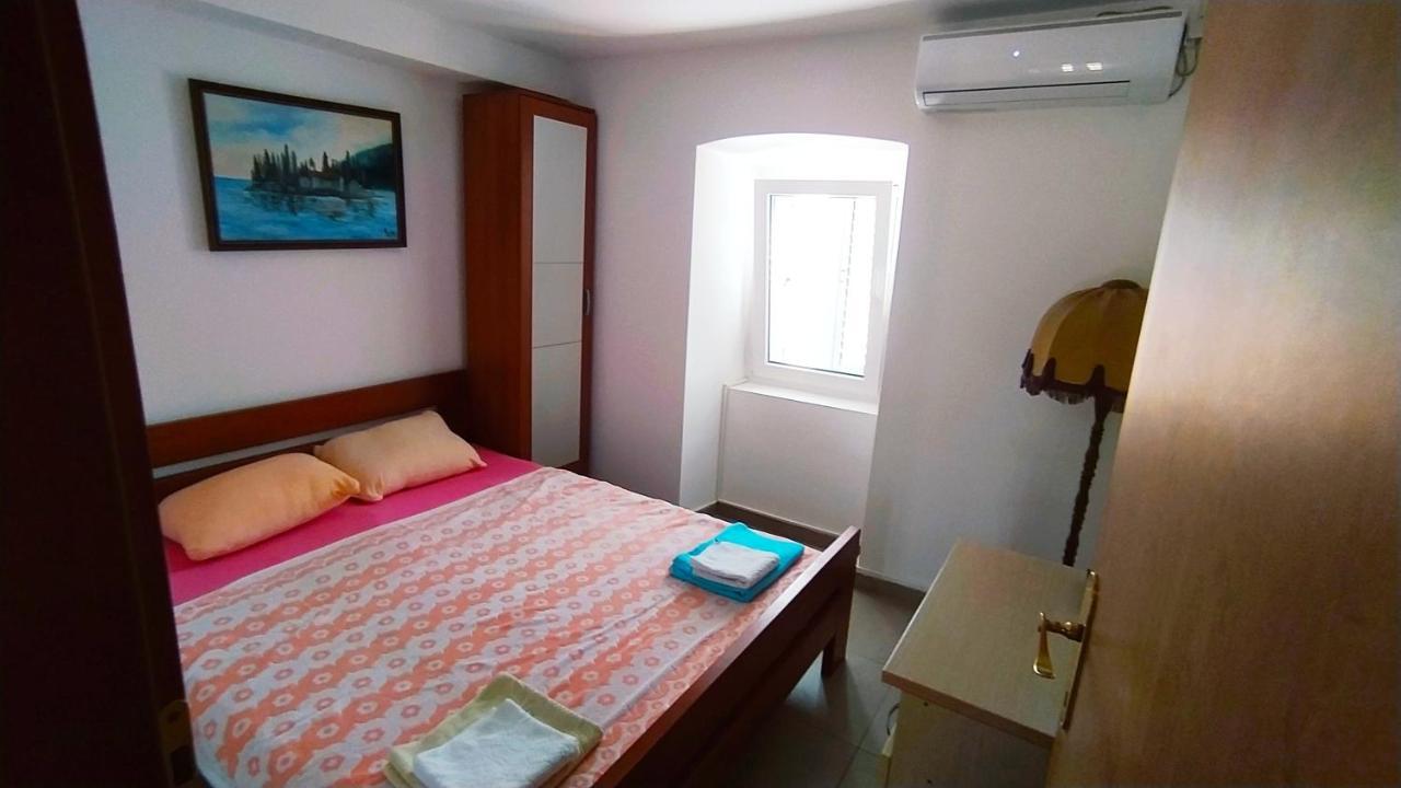 Guest House Maza Kotor Eksteriør billede