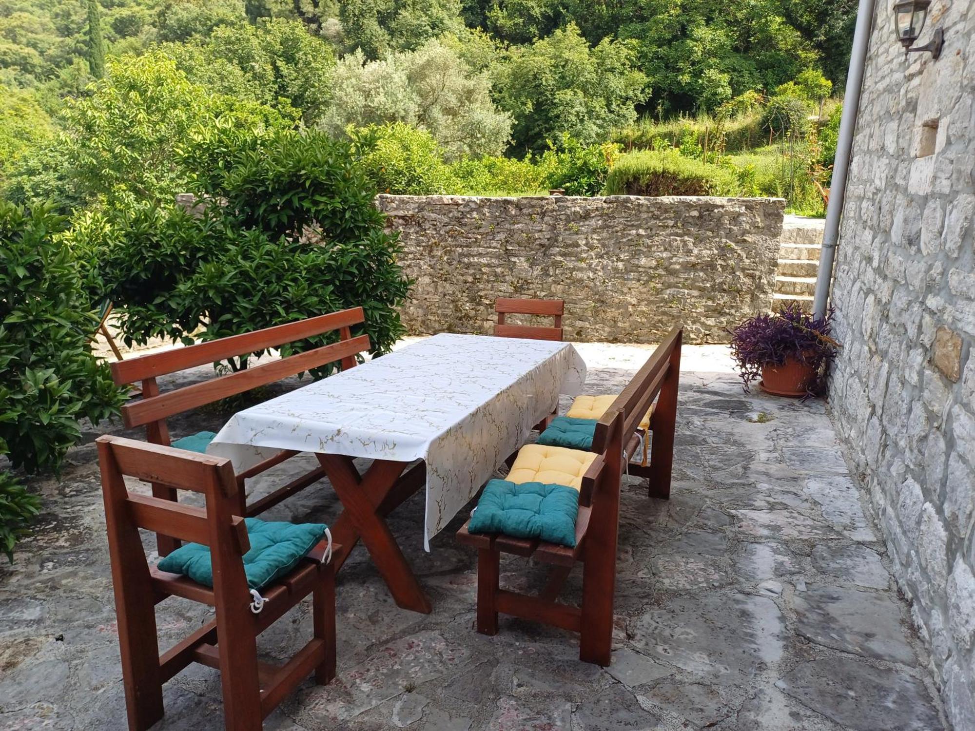 Guest House Maza Kotor Eksteriør billede