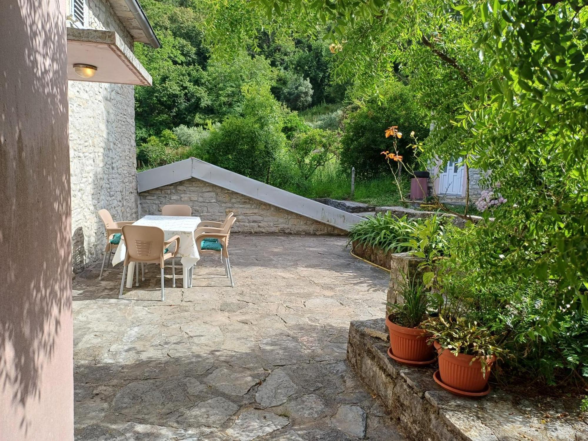 Guest House Maza Kotor Eksteriør billede