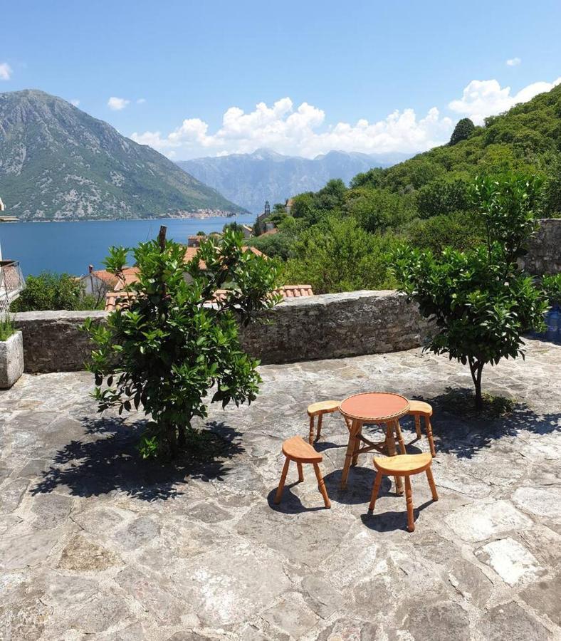 Guest House Maza Kotor Eksteriør billede