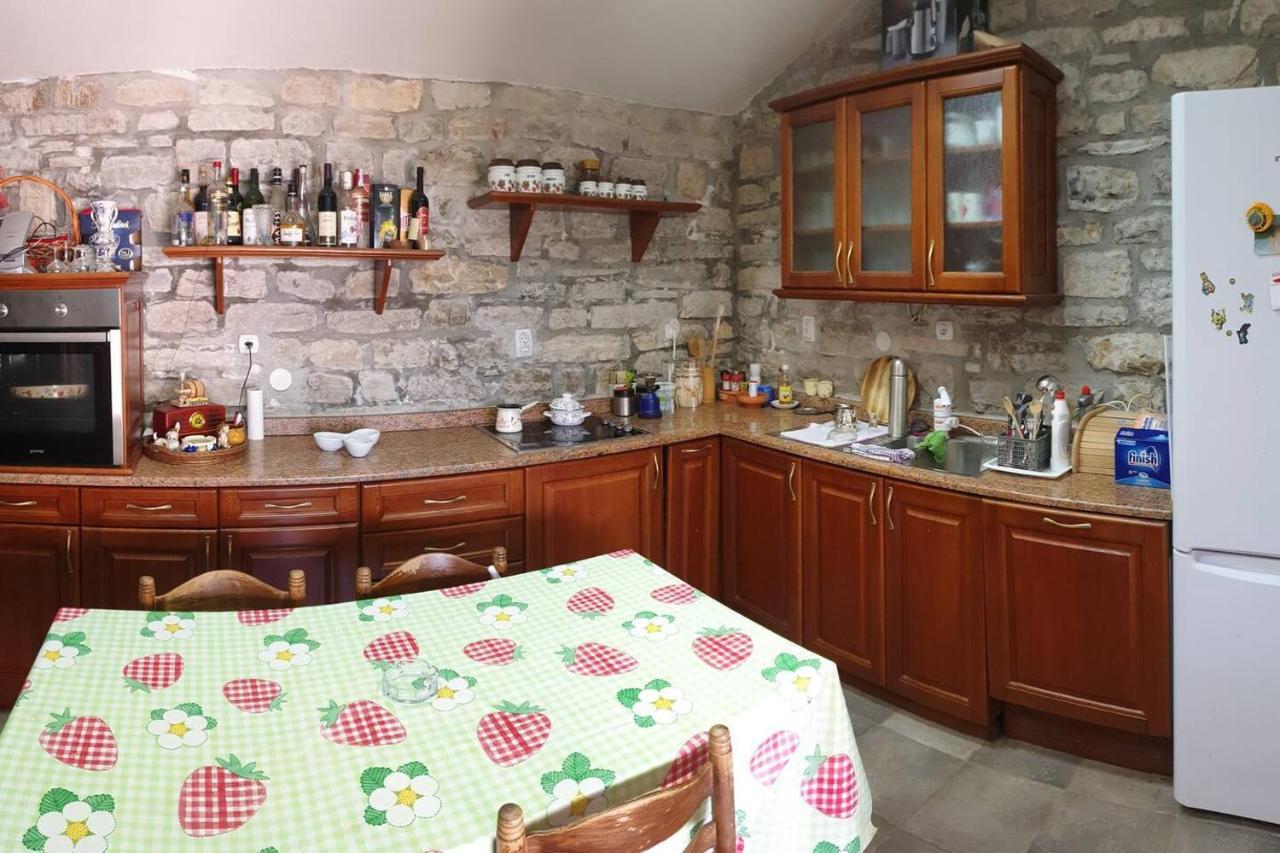 Guest House Maza Kotor Eksteriør billede