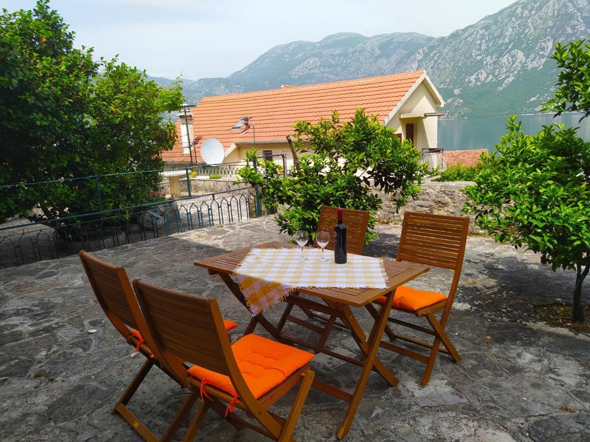 Guest House Maza Kotor Eksteriør billede